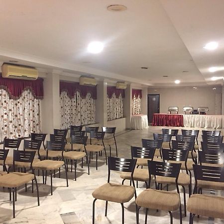 Sarovar Hotel Visakhapatnam Dış mekan fotoğraf
